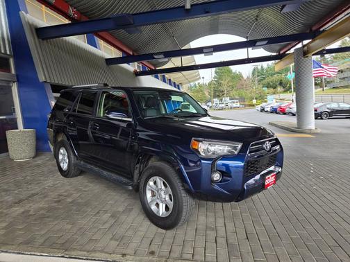 2024 Toyota 4Runner SR5 Premium