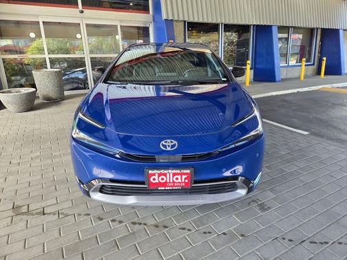 2023 Toyota Prius XLE