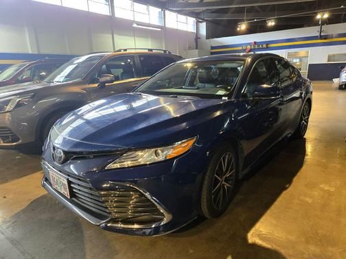 2024 Toyota Camry XLE