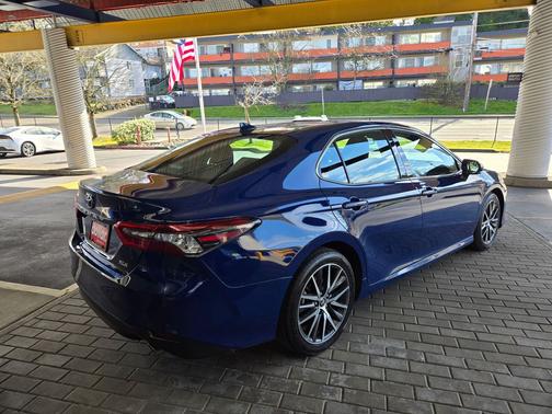 2024 Toyota Camry XLE