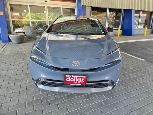 2023 Toyota Prius XLE