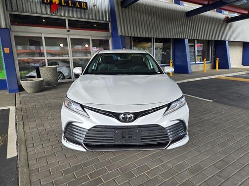 2024 Toyota Camry XLE