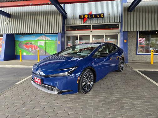 2024 Toyota Prius XLE