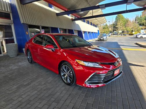 2023 Toyota Camry XLE
