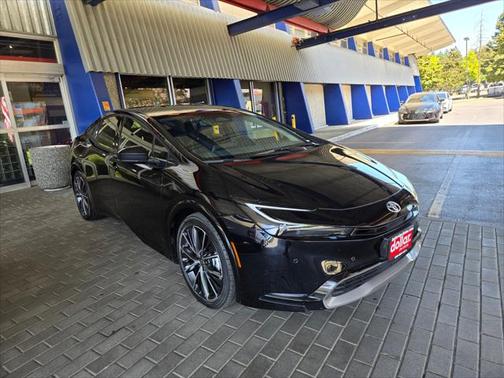 2023 Toyota Prius XLE