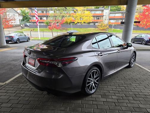 2024 Toyota Camry XLE