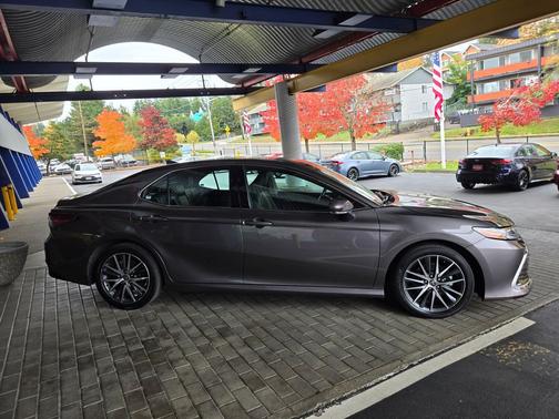 2024 Toyota Camry XLE