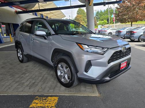 Silver Sky Metallic 2024 Toyota RAV4 XLE