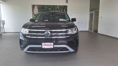 2022 Volkswagen Atlas 3.6 SE w/ Technology