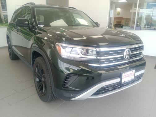 2022 Volkswagen Atlas 3.6 SE w/ Technology