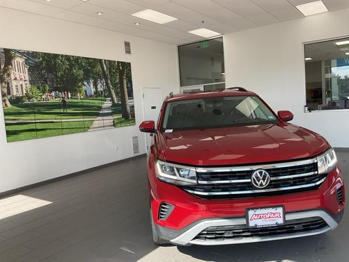 2023 Volkswagen Atlas 3.6 SE w/ Technology