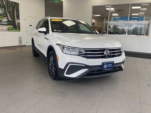 2024 Volkswagen Tiguan 2.0T SE