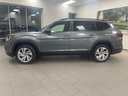 2023 Volkswagen Atlas 3.6 SE w/ Technology