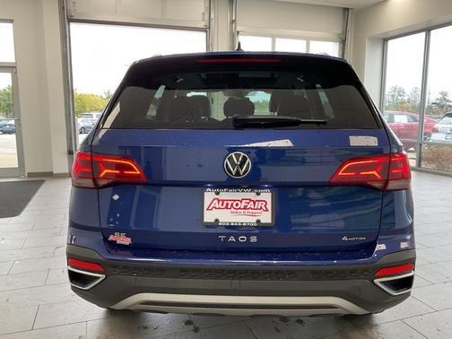 2023 Volkswagen Taos 1.5T SE