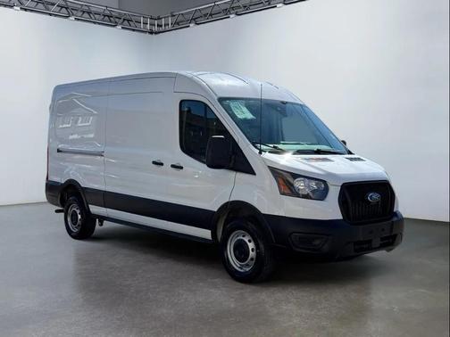 Oxford White 2025 Ford Transit-250 Base
