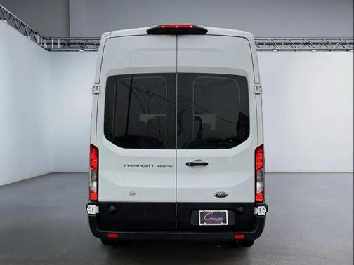 2023 Ford Transit-350 XL