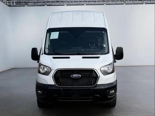 2022 Ford Transit-250 Base