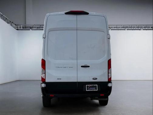 2022 Ford Transit-250 Base