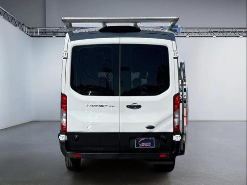 Oxford White 2020 Ford Transit-250 Base