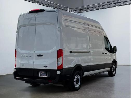 2021 Ford Transit-250 Base
