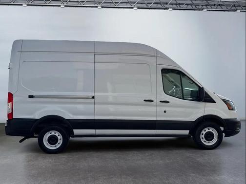 2021 Ford Transit-250 Base