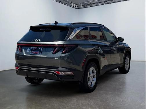Amazon Gray 2022 Hyundai TUCSON SEL