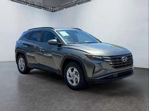 Amazon Gray 2022 Hyundai TUCSON SEL