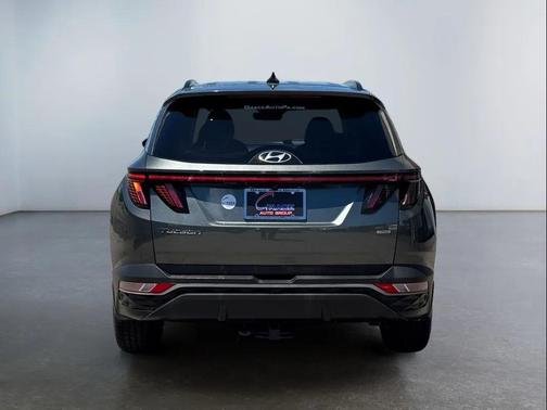 Amazon Gray 2022 Hyundai TUCSON SEL