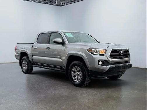 2017 Toyota Tacoma SR5