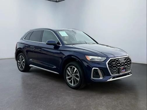 2022 Audi Q5 45 S line Premium