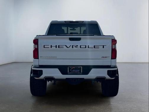 White 2020 Chevrolet Silverado 1500 RST
