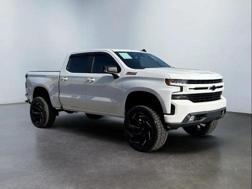 White 2020 Chevrolet Silverado 1500 RST