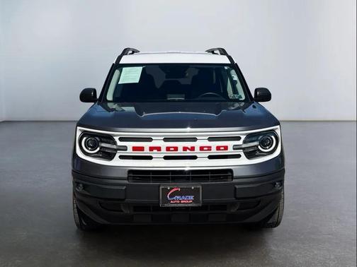 Carbonized Gray Metallic 2024 Ford Bronco Sport Heritage