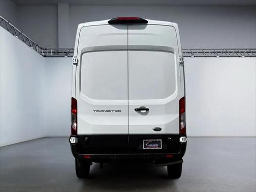 2022 Ford Transit-250 Base