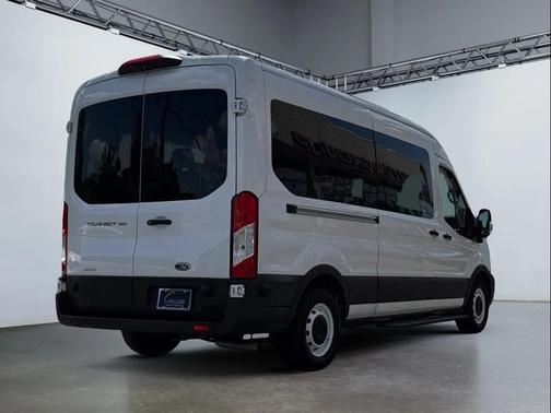 2024 Ford Transit-350 XL