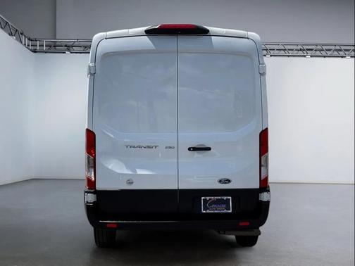 Oxford White 2021 Ford Transit-250 Base