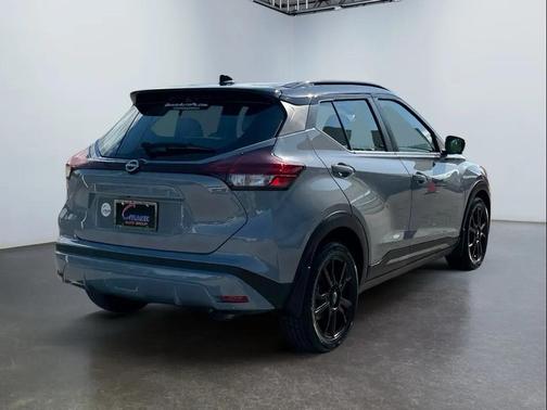 Gray 2022 Nissan Kicks SR