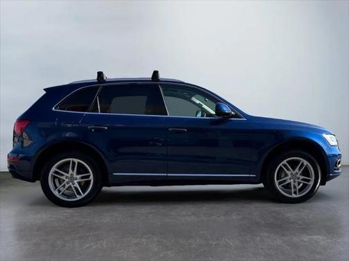 2017 Audi Q5 2.0T Premium Plus