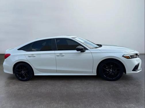 Platinum White Pearl 2024 Honda Civic Sport