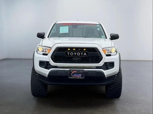 2021 Toyota Tacoma SR