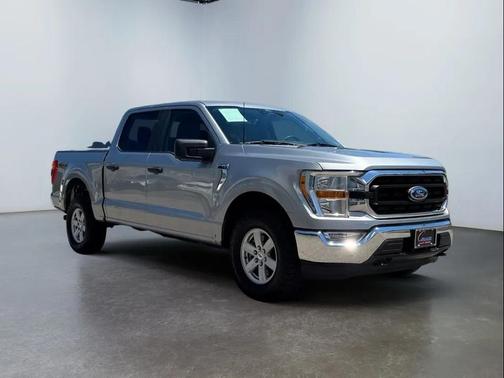 Iconic Silver Metallic 2022 Ford F-150 XLT