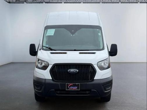 2022 Ford Transit-250 Base