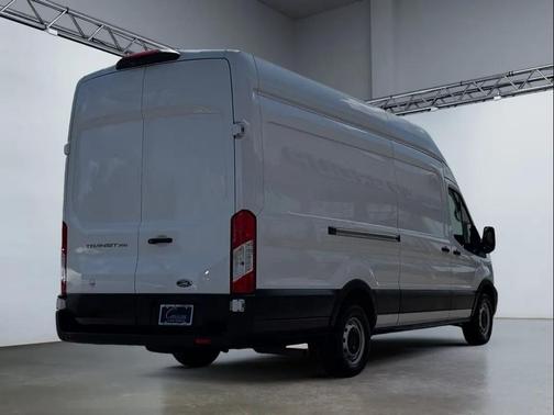 2022 Ford Transit-350 Base