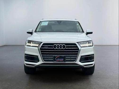 2019 Audi Q7 55 Prestige