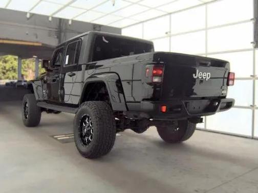 Black Clearcoat 2021 Jeep Gladiator Overland