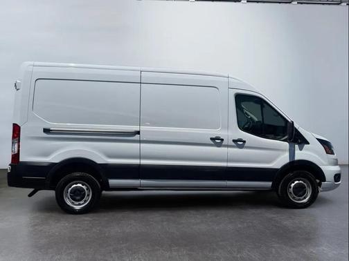 Oxford White 2024 Ford Transit-150 Base