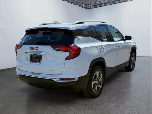 Summit White 2020 GMC Terrain SLT