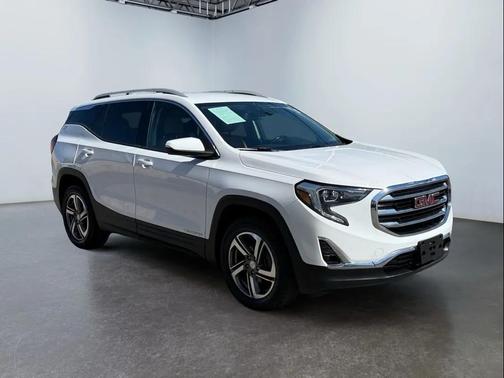Summit White 2020 GMC Terrain SLT
