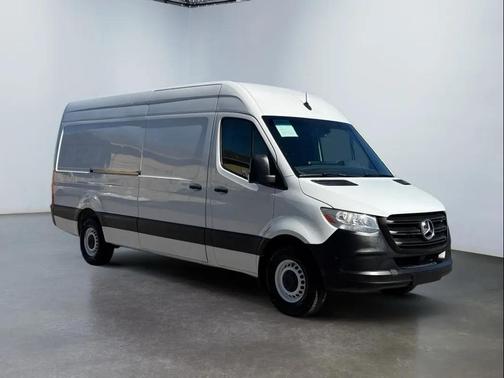 White 2024 Mercedes-Benz Sprinter 2500 High Roof 4-Cyl Diesel
