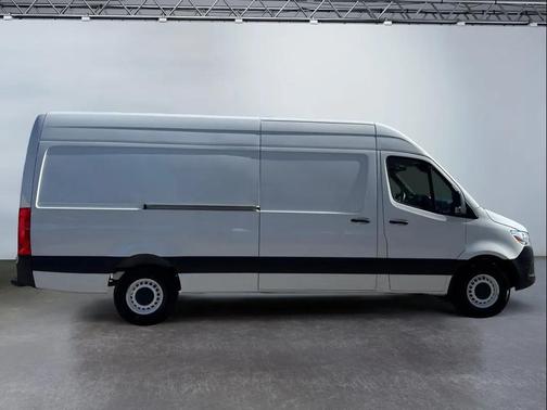 White 2024 Mercedes-Benz Sprinter 2500 High Roof 4-Cyl Diesel